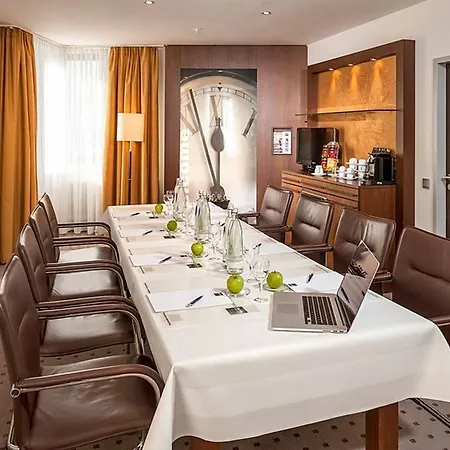 Essential By Dorint Frankfurt-niederrad 4* Φραγκφούρτη