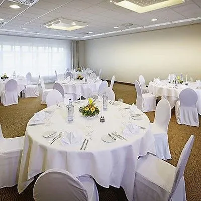 Essential By Dorint Frankfurt-niederrad Hotell Frankfurt am Main