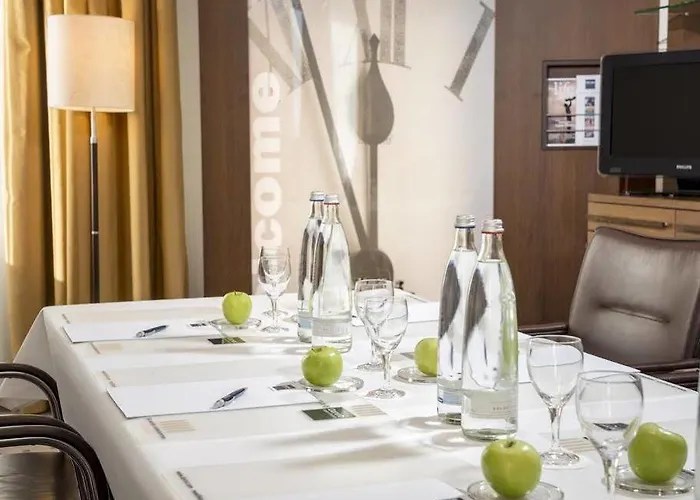 Essential By Dorint Frankfurt-niederrad Hotell