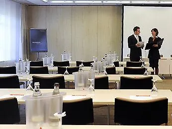 Essential By Dorint Frankfurt-niederrad Hotel