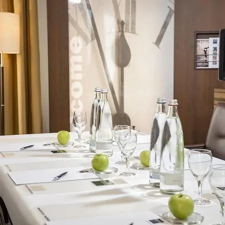 Essential By Dorint Frankfurt-niederrad Hotel
