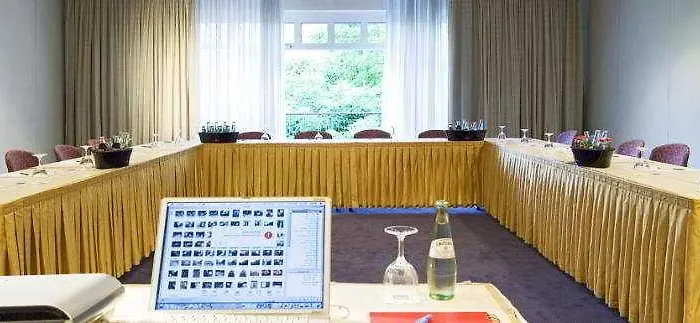 Essential By Dorint Frankfurt-niederrad 4* Frankfurt am Main