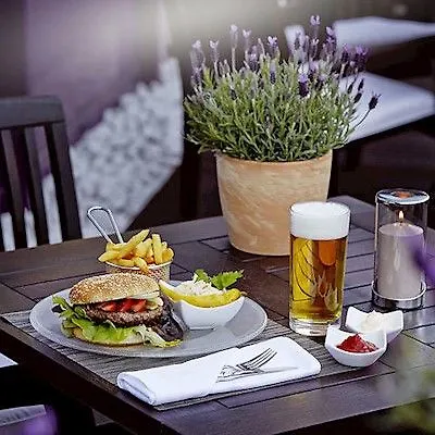 Essential By Dorint Frankfurt-niederrad