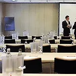 Essential By Dorint Frankfurt-niederrad Hotel