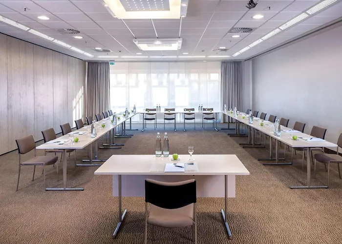 Essential By Dorint Frankfurt-niederrad